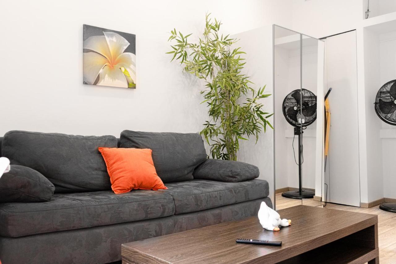 Fullfilling 3Br Shared Apartment With Pleasing Patio Vienna Esterno foto