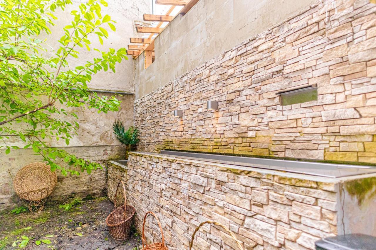 Fullfilling 3Br Shared Apartment With Pleasing Patio Vienna Esterno foto